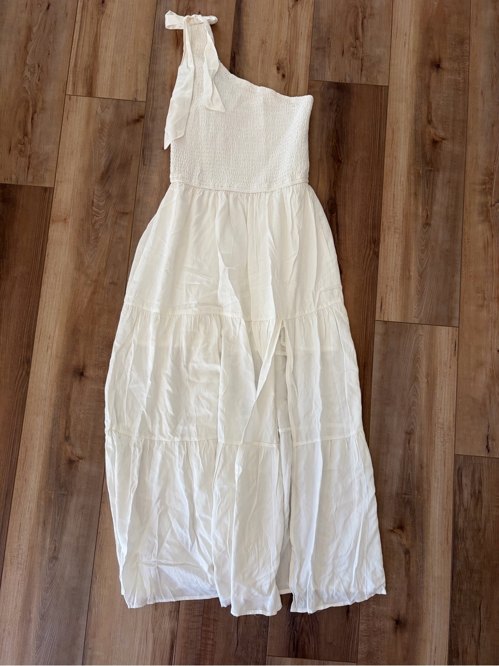One-Shoulder White Maxi Dress with Tie Strap and Leg Slit